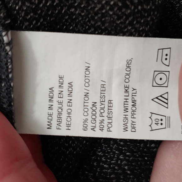 Van Heusen Men's Classic Fit 1/4 Zip Sweat Shirt - Picture 6 of 6